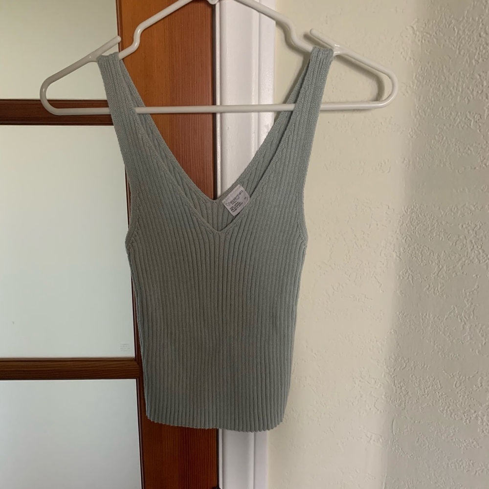 Sweater crop top